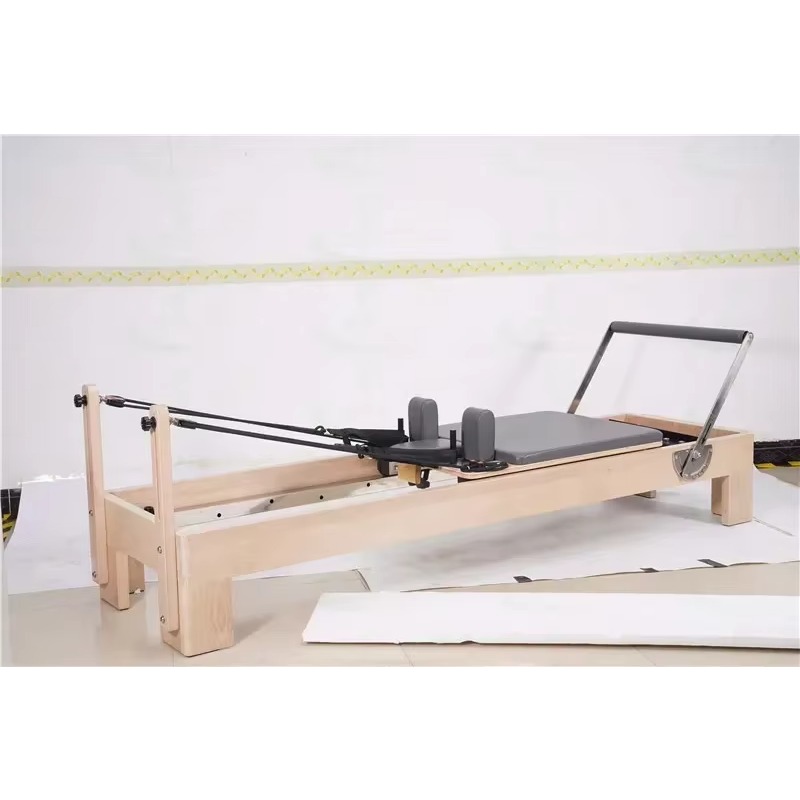 Alat Olahraga Yoga Studio Lady - Pilates And Yoga Studio ulasan dan harga